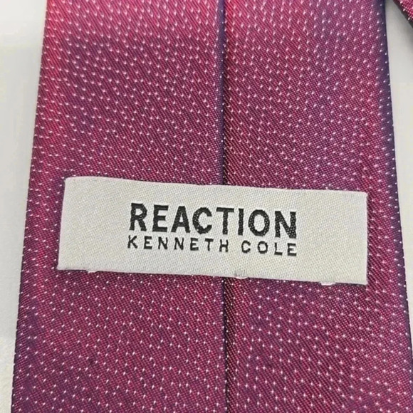 #366 Kenneth Cole Reaction Red with white dot Silk Tie - Picture 3 of 3